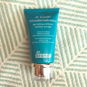 dr. brandt microdermabrasion agedefying exfoliator